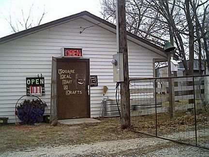 Square Deal Bait.jpg (45224 bytes)
